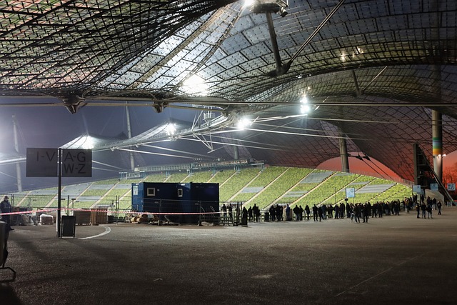 推向前线 推向前线